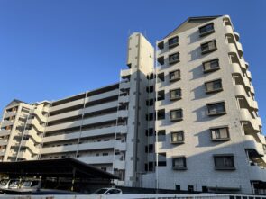 ライオンズマンション箱崎南-福岡市博多区吉塚7丁目12-8-外観