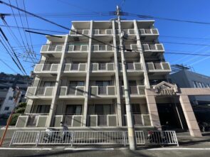 ステイタスマンション長尾　1F-福岡市城南区長尾4丁目3-17-外観