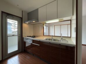 カウンターキッチン 室内(2024年6月撮影）